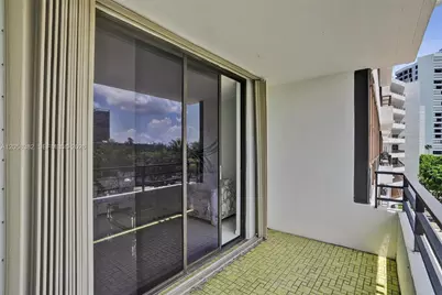 500 Three Islands Blvd #213, Hallandale Beach, FL 33009 - Photo 38