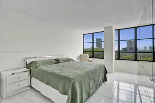 500 Three Islands Boulevard, Hallandale Beach, FL 33009 - Photo 22