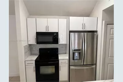 15771 SW 106th Ter #302, Miami, FL 33196 - Photo 2