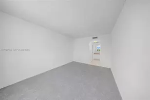 300 Bayview Dr, Sunny Isles Beach, FL 33160 - Photo 24