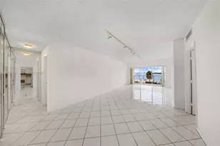 300 Bayview Dr, Sunny Isles Beach, FL 33160 - Photo 32