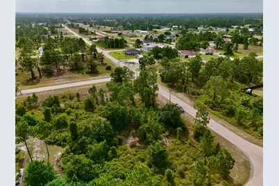 1041 Columbus Blvd, Lehigh Acres, FL 33974 - Photo 18