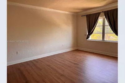 2640 NE 135th St #406, North Miami, FL 33181 - Photo 6