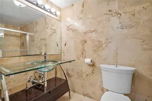 2640 NE 135th St, North Miami, FL 33181 - Photo 8