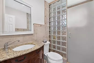 1271 W 78th St, Hialeah, FL 33014 - Photo 30