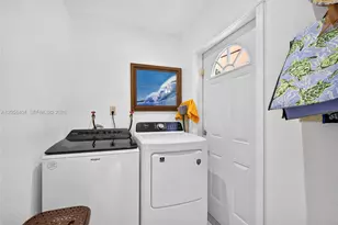 1271 W 78th St, Hialeah, FL 33014 - Photo 22