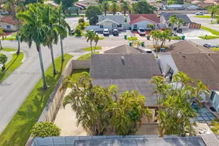 1616 SW 137th Pl, Miami, FL 33175 - Photo 10