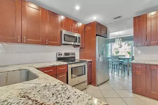 2294 NW 63rd Ave, Margate, FL 33063 - Photo 10