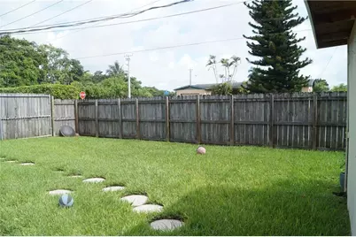 2294 NW 63rd Ave, Margate, FL 33063 - Photo 22