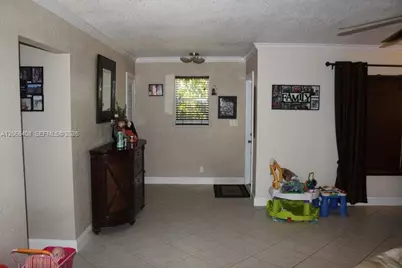 2294 NW 63rd Ave, Margate, FL 33063 - Photo 14