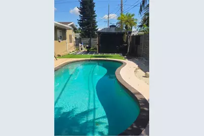 2294 NW 63rd Ave, Margate, FL 33063 - Photo 18