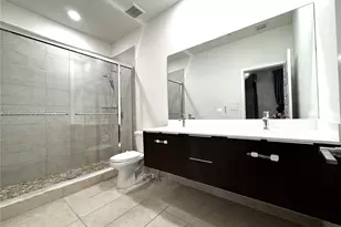 10455 NW 82nd St, Doral, FL 33178 - Photo 10