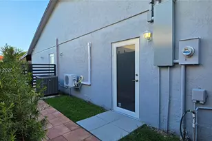 15182 SW 69th St, Miami, FL 33193 - Photo 10