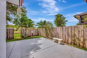 1130 NE 41st Ave, Homestead, FL 33033 - Photo 32