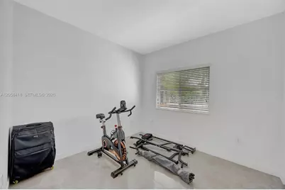 1130 NE 41st Ave, Homestead, FL 33033 - Photo 10