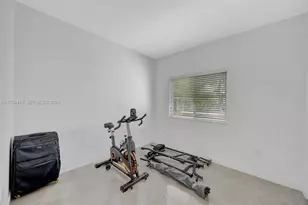 1130 NE 41st Ave, Homestead, FL 33033 - Photo 10