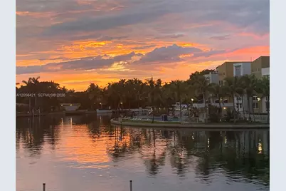 [Address not provided], Miami Beach, FL 33140 - Photo 28