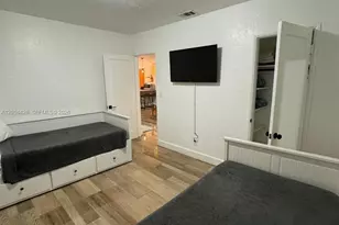 207 SW 11th St, Fort Lauderdale, FL 33315 - Photo 18