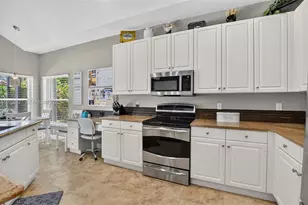 10947 NW 61st Ct, Parkland, FL 33076 - Photo 16