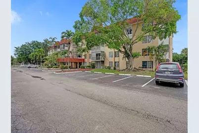 4166 Inverrary Dr #403, Lauderhill, FL 33319 - Photo 2