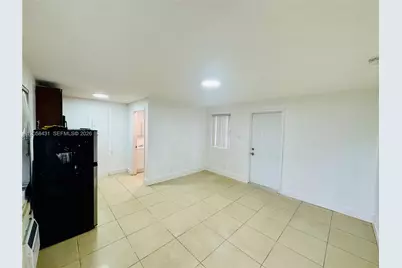 536 SW 6th Ter, Homestead, FL 33030 - Photo 6