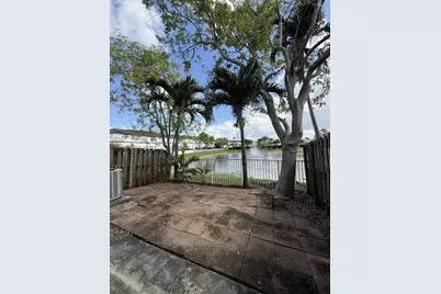 11419 NW 76th Ter, Doral, FL 33178 - Photo 26