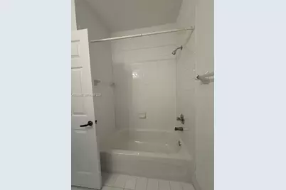 11419 NW 76th Ter, Doral, FL 33178 - Photo 24