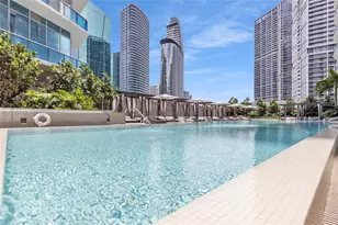 77 SE 5th St, Miami, FL 33131 - Photo 26