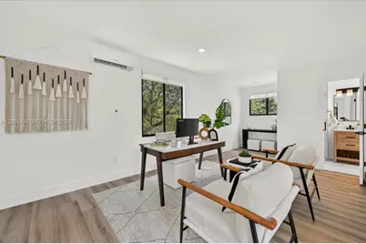 205 NE 123rd St, North Miami, FL 33161 - Photo 30
