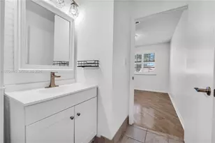 9005 W Sunrise Blvd, Plantation, FL 33322 - Photo 22