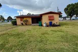 10701 SW 149th St, Miami, FL 33176 - Photo 4