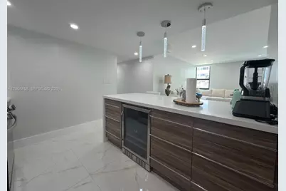 1800 Collins Ave #3H, Miami Beach, FL 33139 - Photo 24