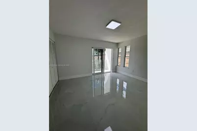 3315 NW 13th Ter #3315, Miami, FL 33125 - Photo 12