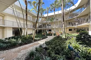 8015 SW 107th Ave, Miami, FL 33173 - Photo 1