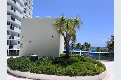 100 Lincoln Rd #542, Miami Beach, FL 33139 - Photo 42