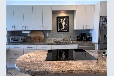 100 Lincoln Rd #542, Miami Beach, FL 33139 - Photo 18