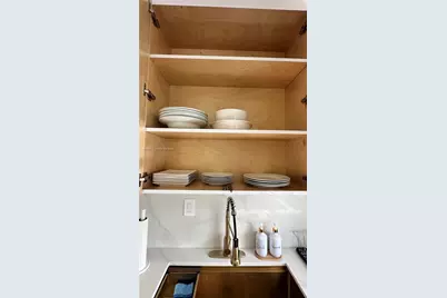 1668 SW 20th St #1, Miami, FL 33145 - Photo 46