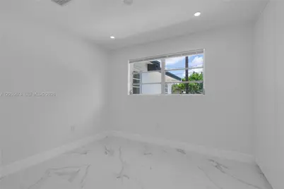 19425 NW 39th Ave, Miami Gardens, FL 33055 - Photo 38