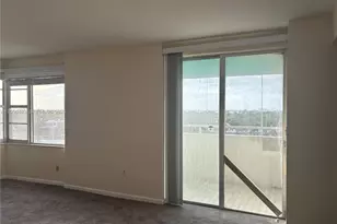5255 Collins Ave, Miami Beach, FL 33140 - Photo 10