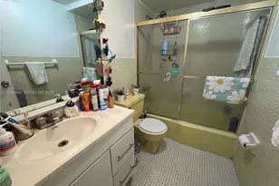 11855 NE 19th Dr, North Miami, FL 33181 - Photo 10