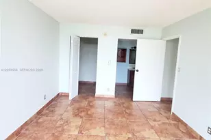 17021 N Bay Rd, Sunny Isles Beach, FL 33160 - Photo 16