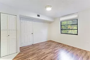 1719 Whitehall Dr, Davie, FL 33324 - Photo 22