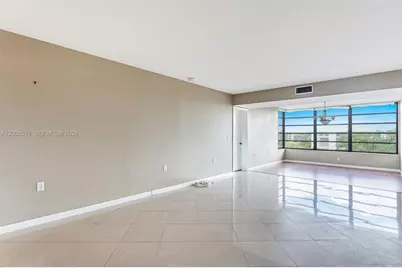 1705 Whitehall Dr #401, Davie, FL 33324 - Photo 18