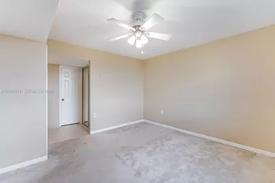 1705 Whitehall Dr #401, Davie, FL 33324 - Photo 32