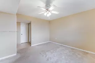 1705 Whitehall Dr, Davie, FL 33324 - Photo 32