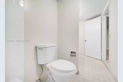 18965 NW 62nd Ave #106, Hialeah, FL 33015 - Photo 24