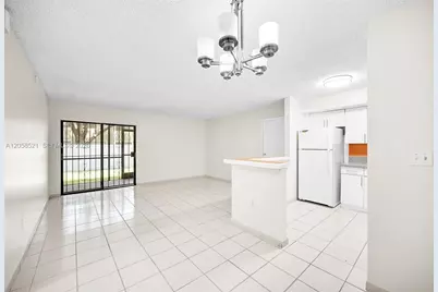 18965 NW 62nd Ave #106, Hialeah, FL 33015 - Photo 12