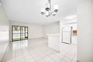 18965 NW 62nd Ave, Hialeah, FL 33015 - Photo 12