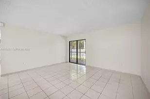 18965 NW 62nd Ave, Hialeah, FL 33015 - Photo 4