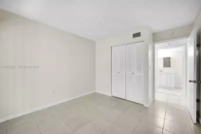 18965 NW 62nd Ave #106, Hialeah, FL 33015 - Photo 20